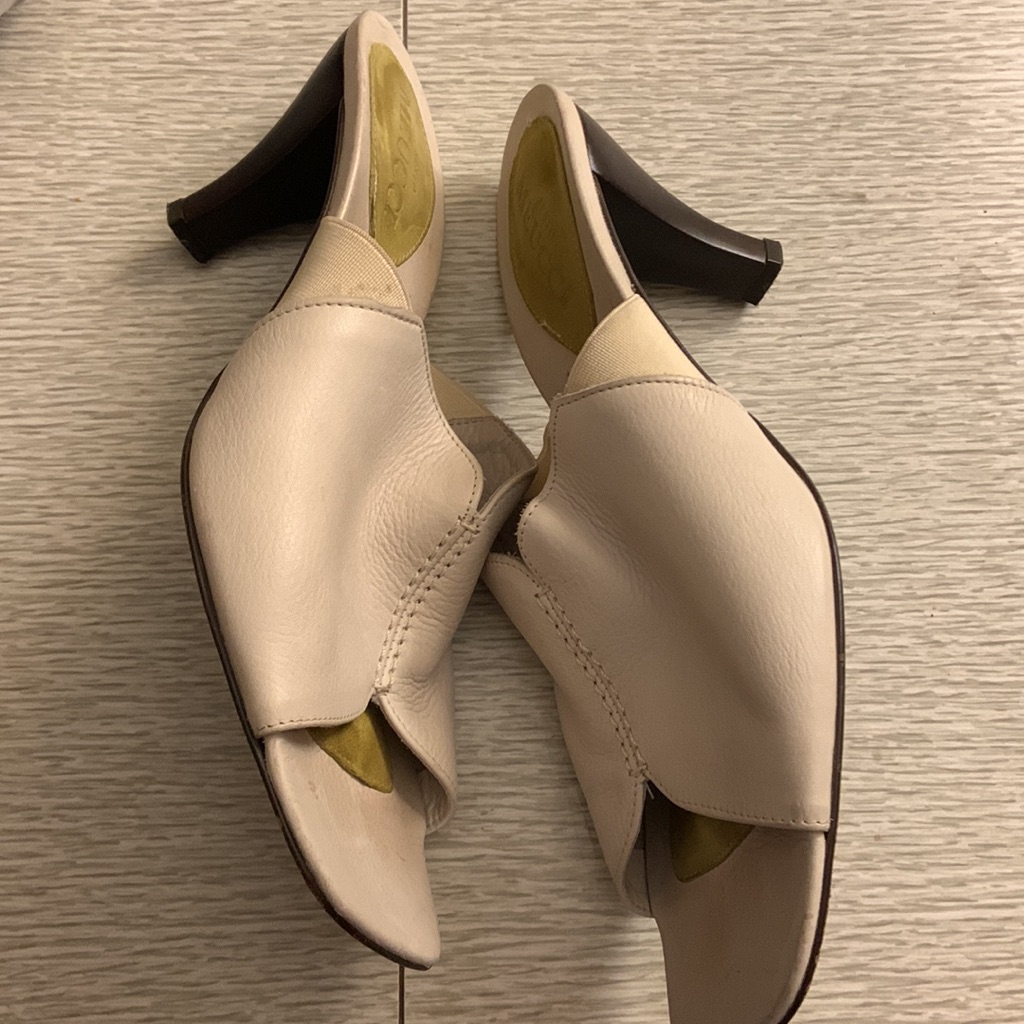 Sesto Meucci Italian Ivory Leather Mules 8n